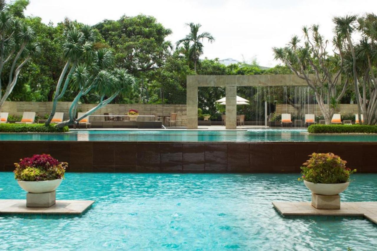 Pangsapuri Two Bedroom Executive Apartment, Somerset Berlian